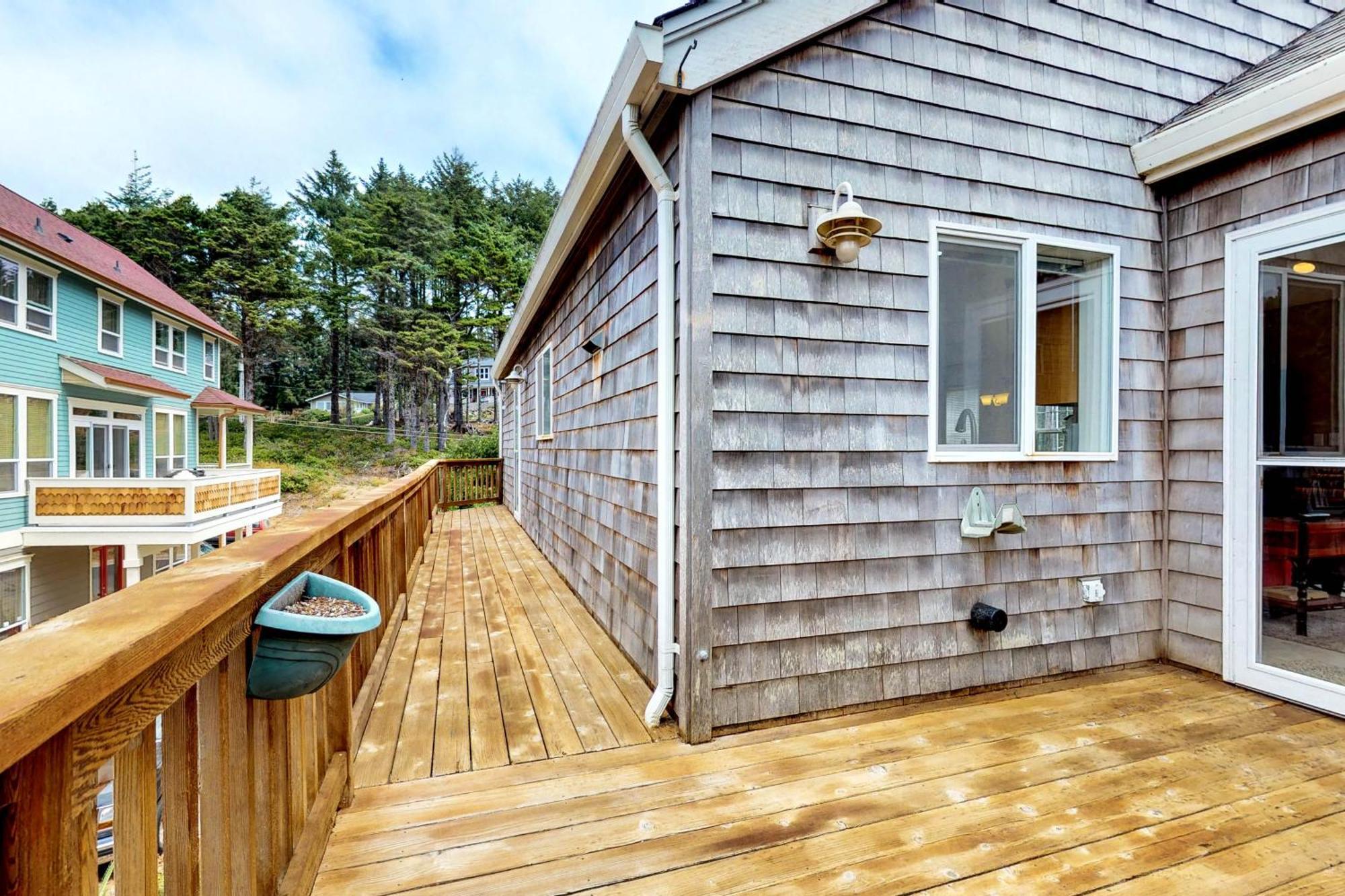 Beach House With A Park Lincoln City Exterior foto